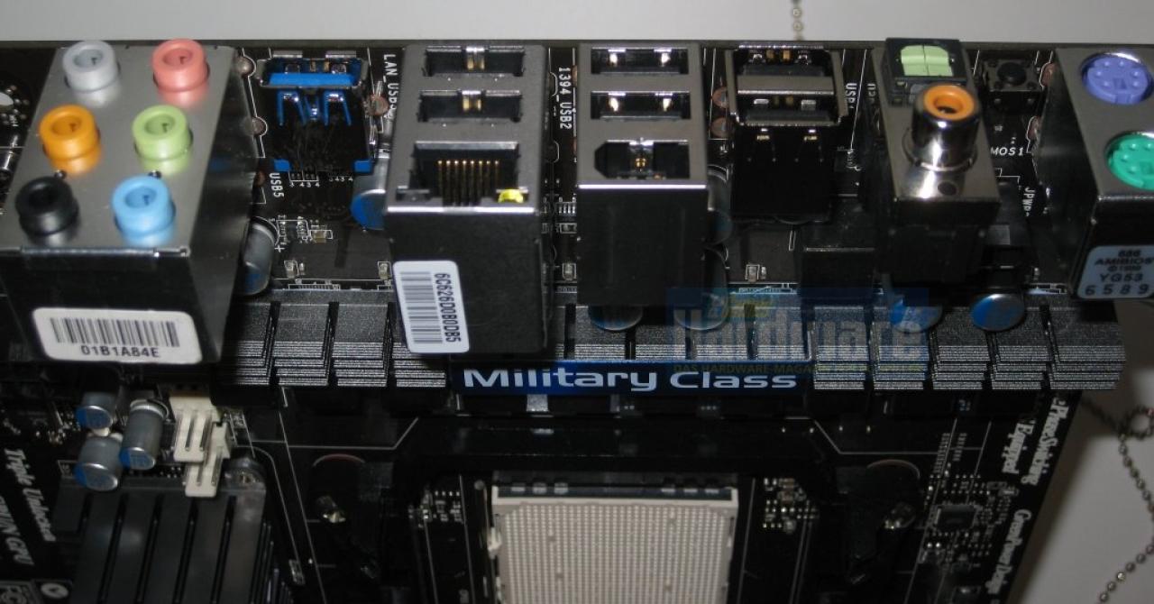 [04/06/2010] MSI 870A Fuzion 04