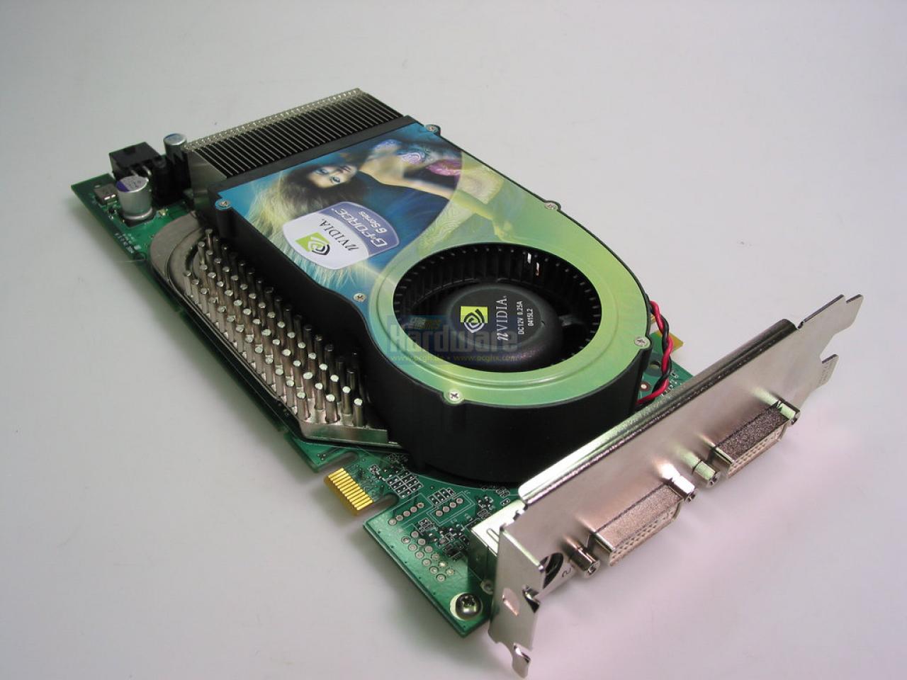 [24/06/2010] Nvidia: Geforce 6800 PCIe mit SLI Technik (2)