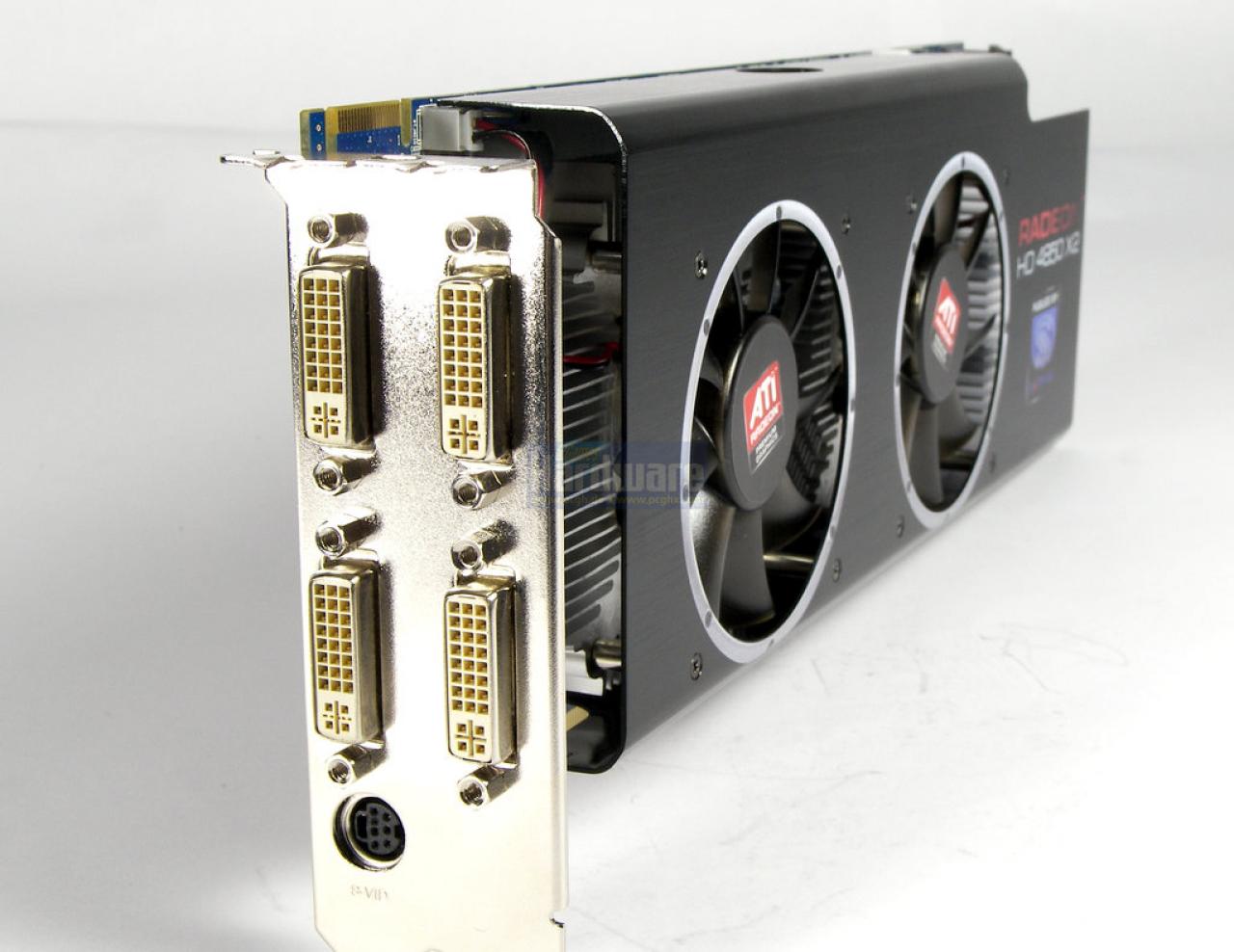 [25/06/2010] Auch Sapphire hat eine Historie interessanter und bisweilen kurioser Grafikkarten. So war man der einzige Board-Partner, der eine HD 4850 X2 im Programm hatte - im Gegensatz zu den HD-4870-Duos erlaubte das Sapphire-Modell aber, auch vier Monitore zu nutzen - ein Engineering-Muster für Atis Software-Abteilung, um die Multimonitoring-Technik Eyefinity zu entwickeln? Wer weiß...