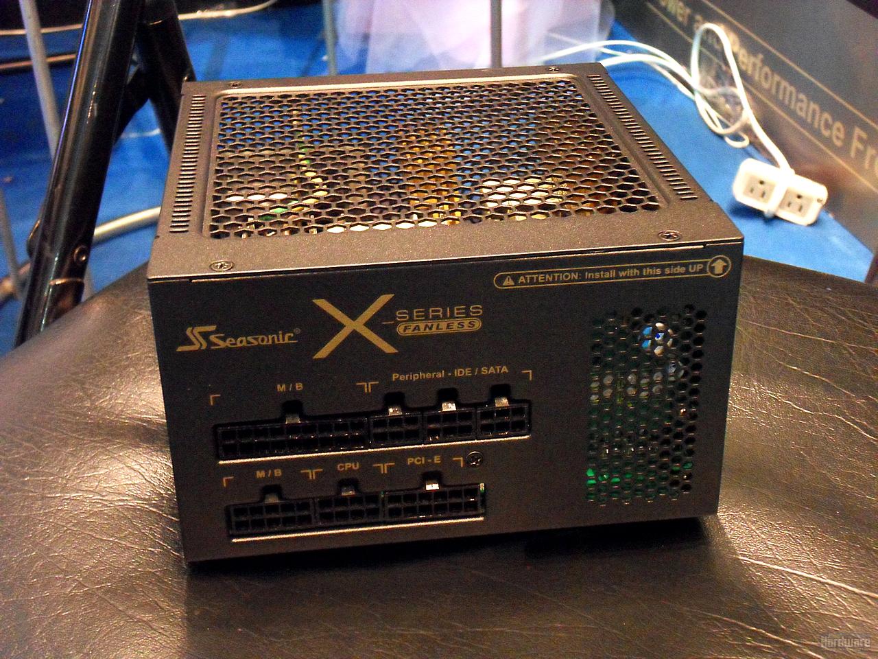 [06/06/2010] Seasonic X-Series Fanless (3)