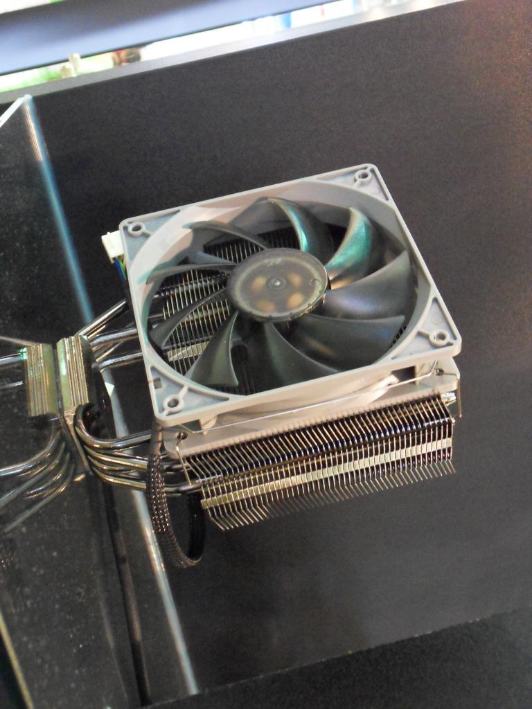 [02/06/2010] Thermalright MUX