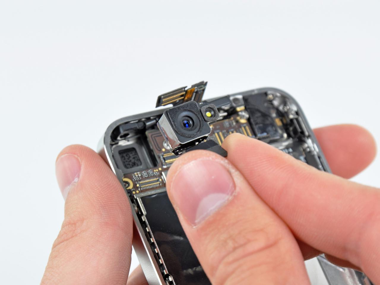 [23/06/2010] Iphone 4G: Erste Bilder der verbauten Hardware (2)