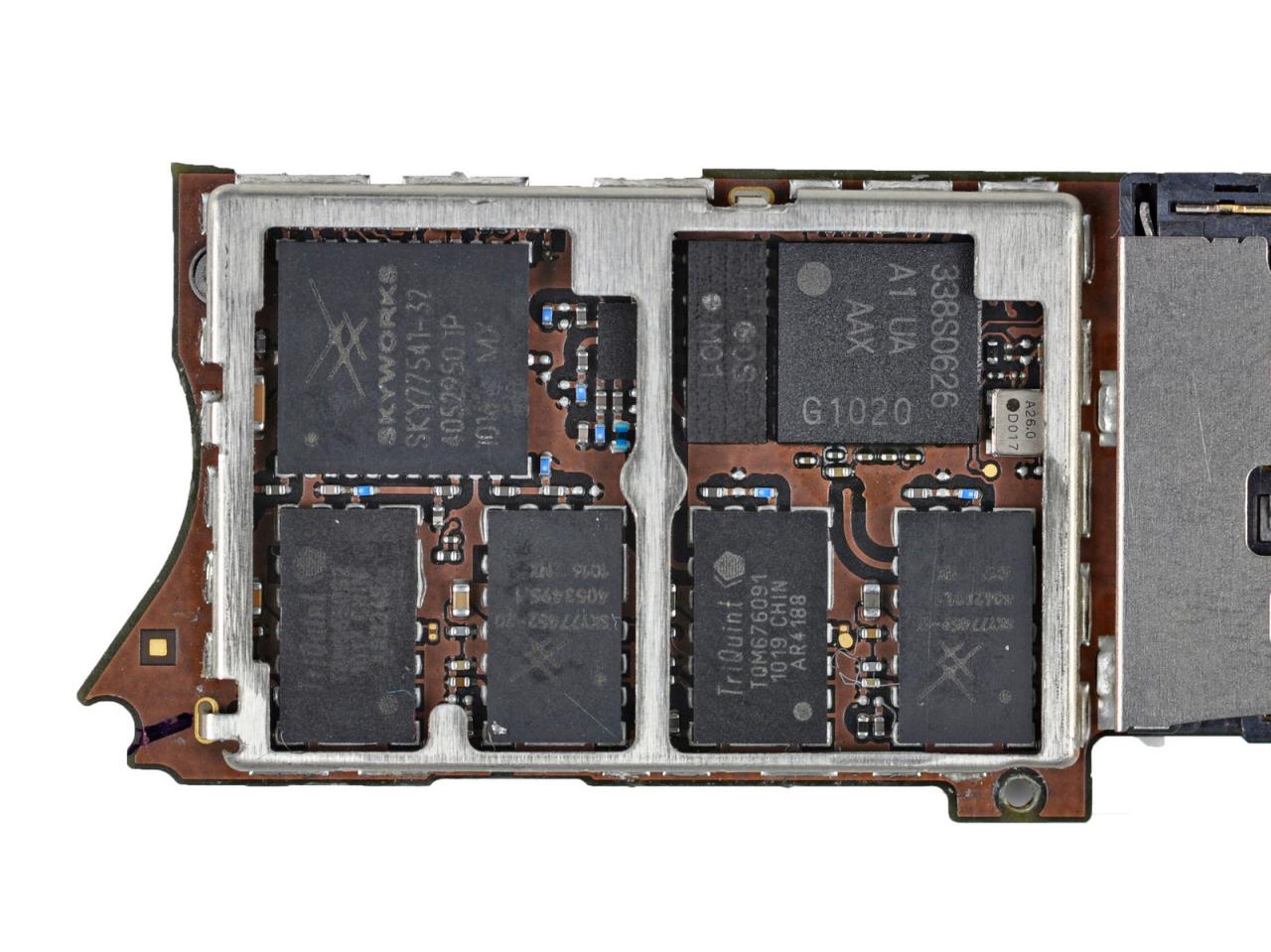[23/06/2010] Iphone 4G: Erste Bilder der verbauten Hardware (5)