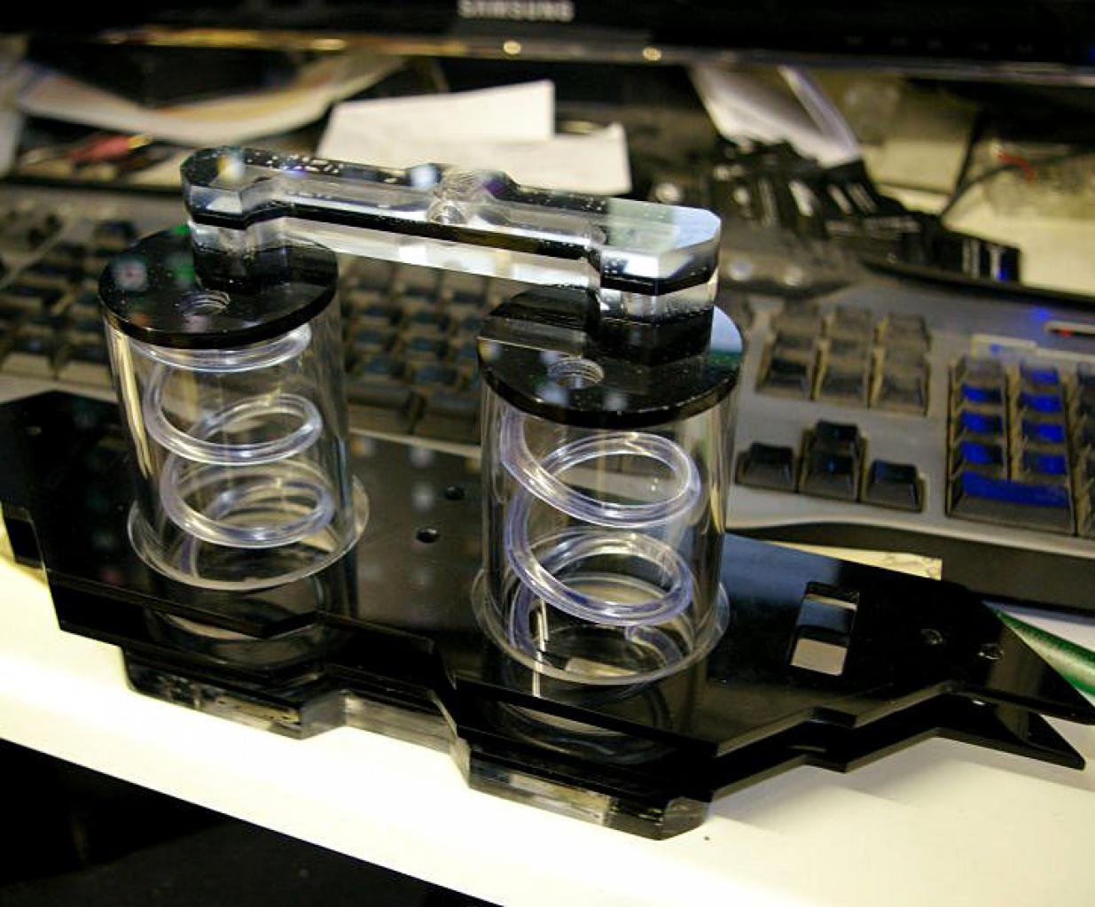 [20/06/2010] Faszinierende Mini-ITX-Casecon inklusive Wasserkühlung (29)