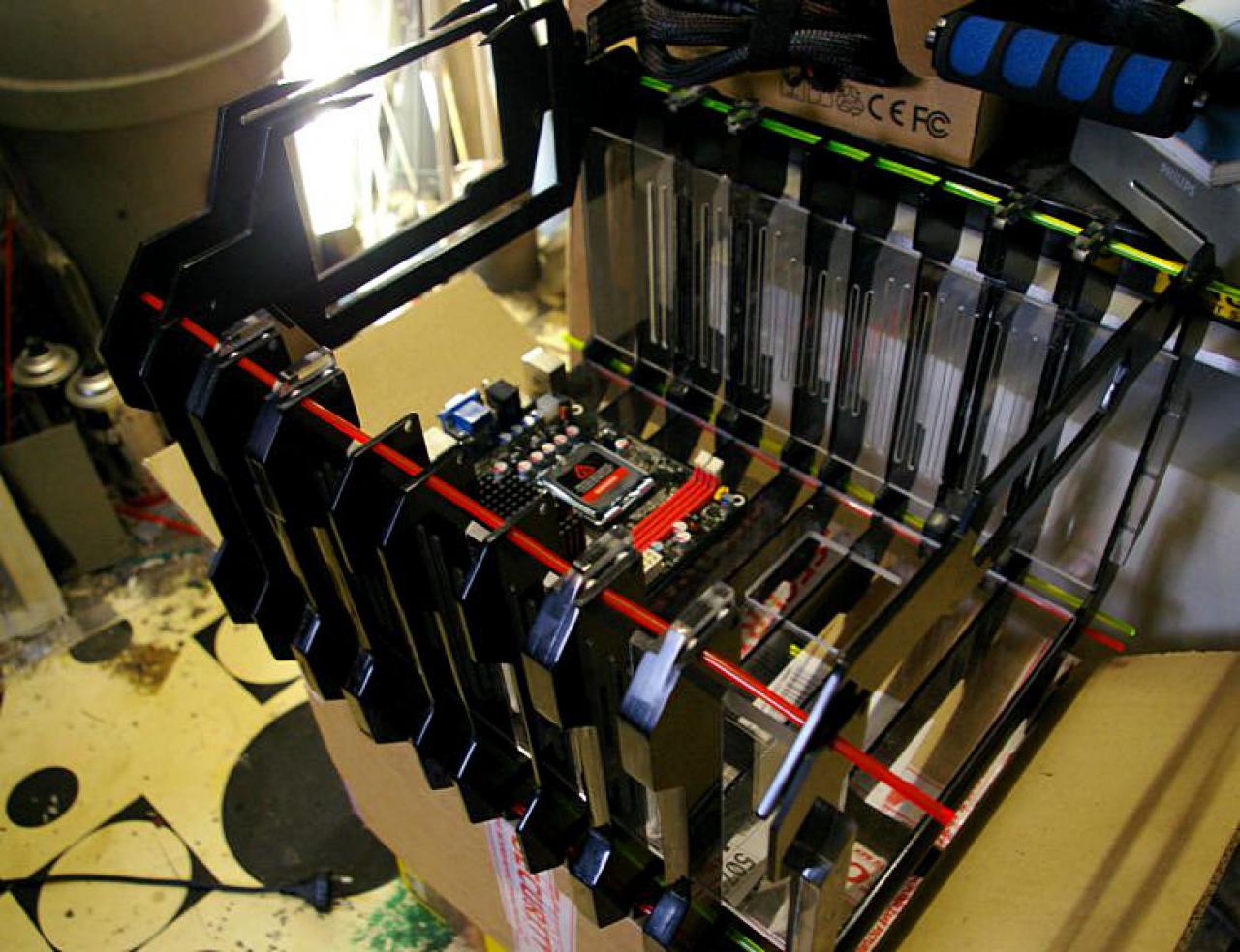 [20/06/2010] Faszinierende Mini-ITX-Casecon inklusive Wasserkühlung (51)