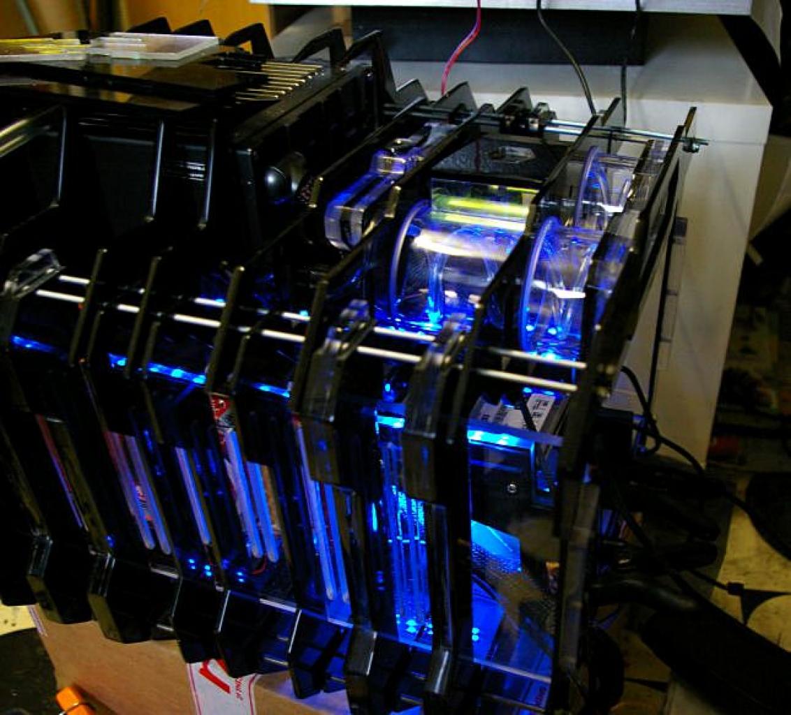 [20/06/2010] Faszinierende Mini-ITX-Casecon inklusive Wasserkühlung (64)