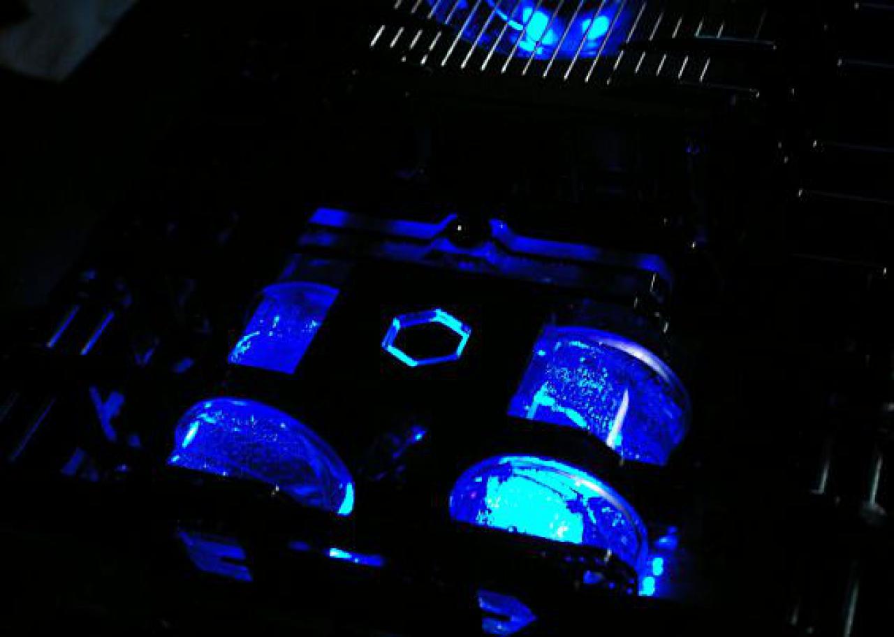 [20/06/2010] Faszinierende Mini-ITX-Casecon inklusive Wasserkühlung (78)