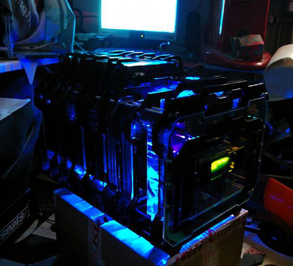 [20/06/2010] Faszinierende Mini-ITX-Casecon inklusive Wasserkühlung (79)