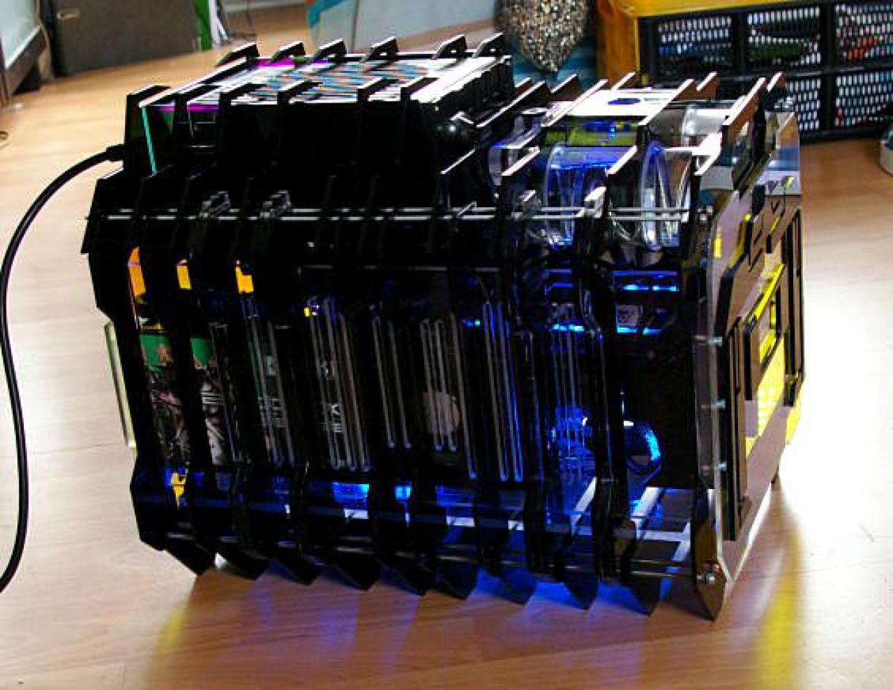 [20/06/2010] Faszinierende Mini-ITX-Casecon inklusive Wasserkühlung (82)
