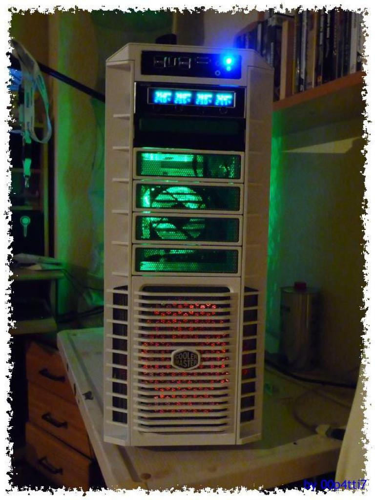 [24/06/2010] Cooler-Master-HAF-932-Casemod in Grün-Weiß (20)