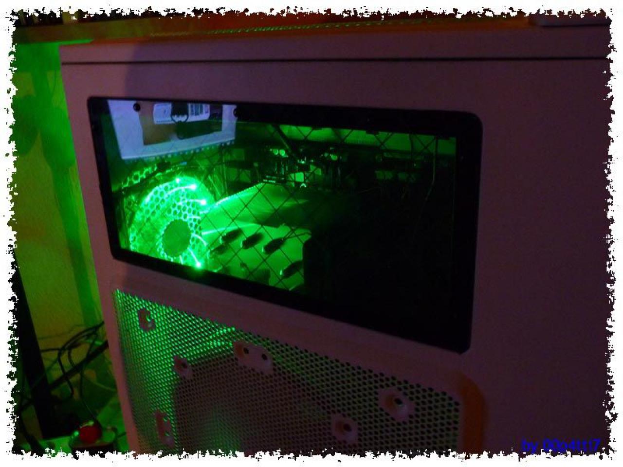 [24/06/2010] Cooler-Master-HAF-932-Casemod in Grün-Weiß (21)