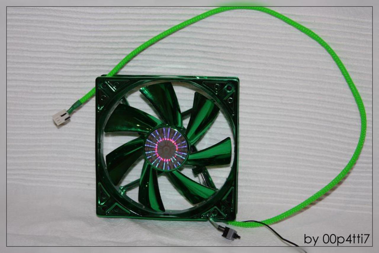 [24/06/2010] Cooler-Master-HAF-932-Casemod in Grün-Weiß (53)
