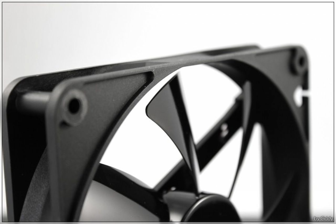 [05/06/2010] Stilsicheres Casemod-Projekt: Performance meets Design - Update (17)