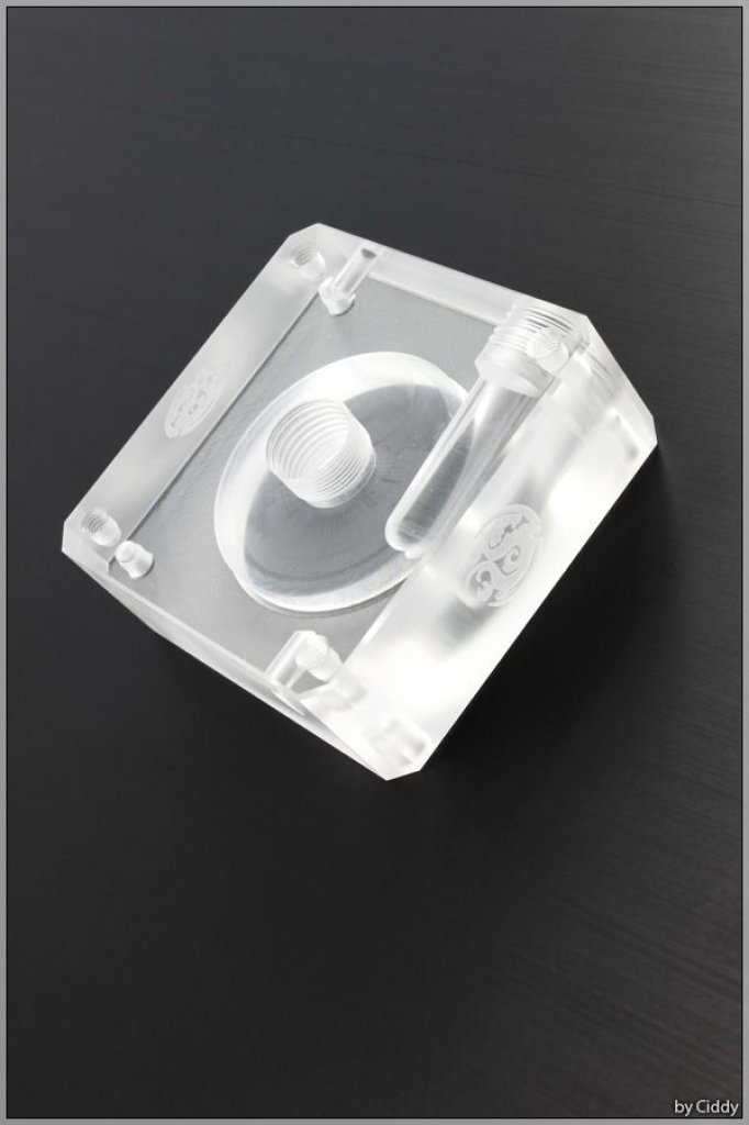[05/06/2010] Stilsicheres Casemod-Projekt: Performance meets Design - Update (18)