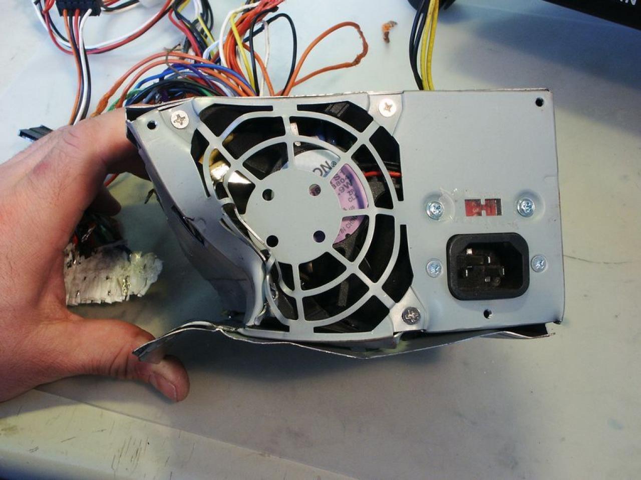 [06/06/2010] Casemod von Schienenbruch - Update (4)