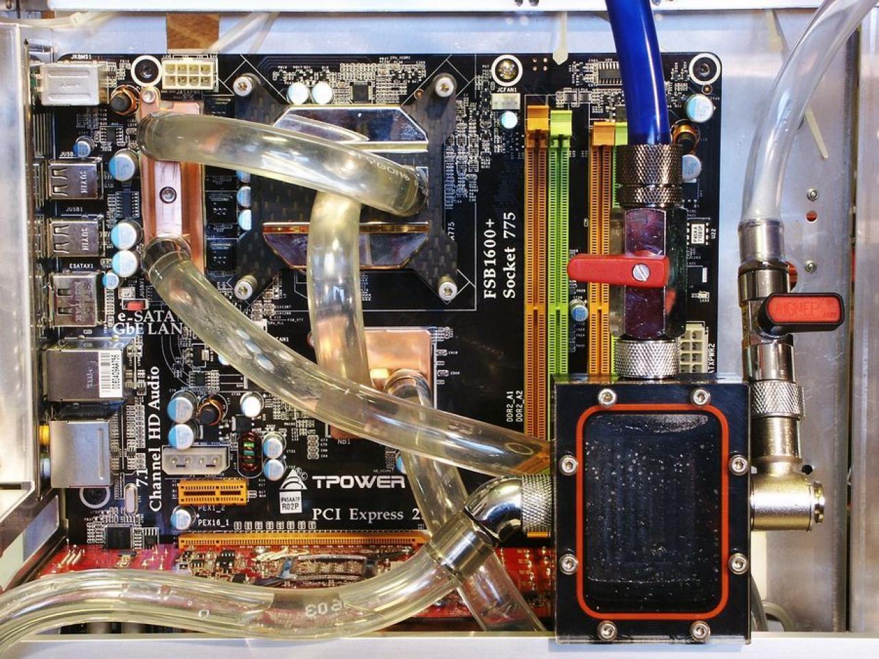 [06/06/2010] Casemod von Schienenbruch - Update (14)