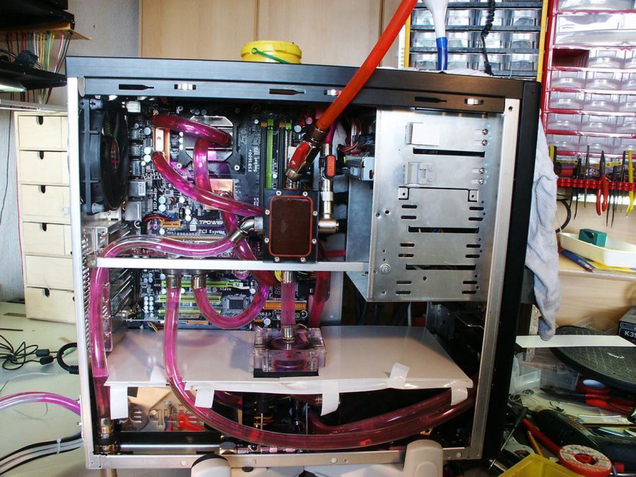 [06/06/2010] Casemod von Schienenbruch - Update (20)