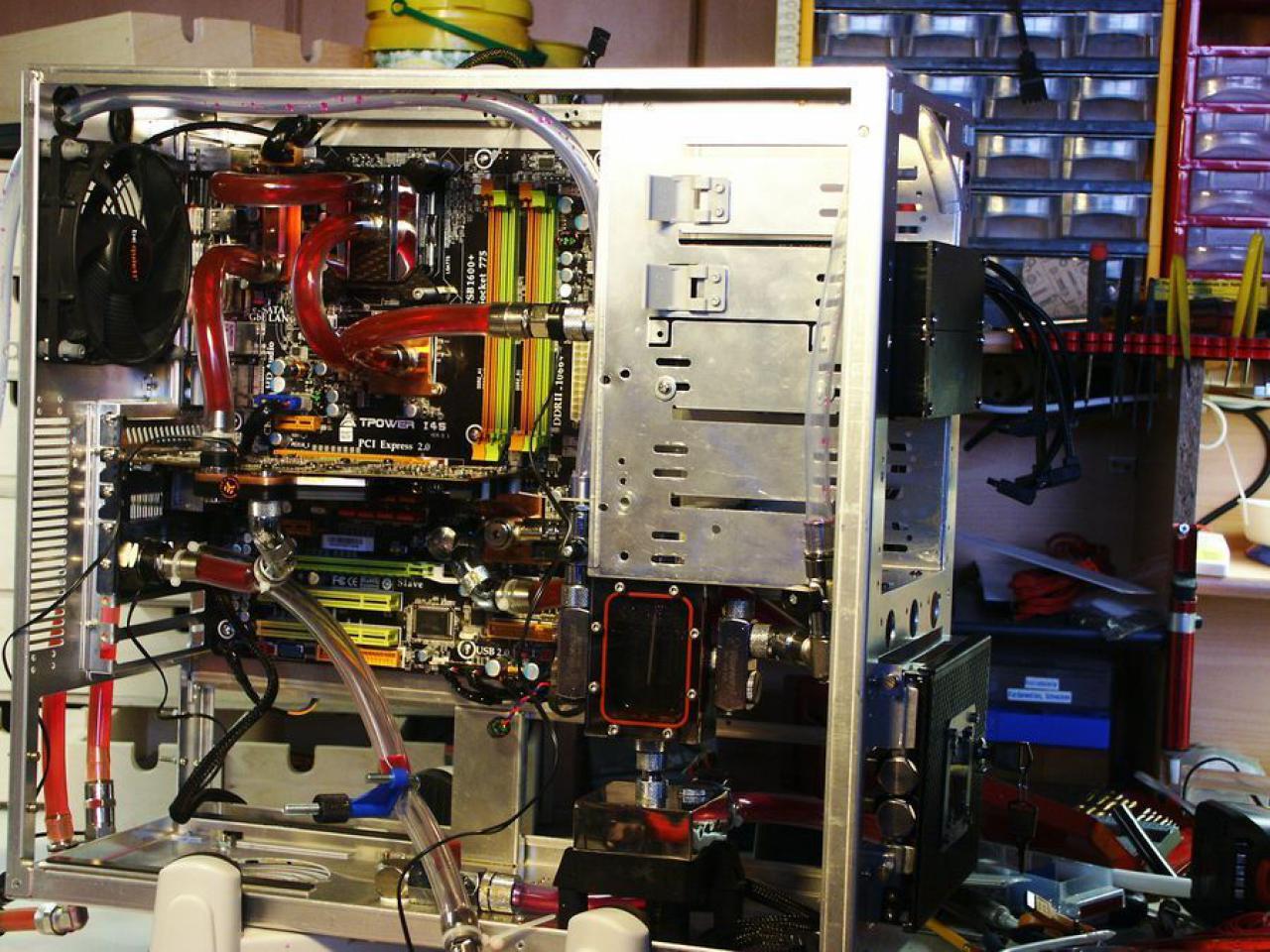 [06/06/2010] Casemod von Schienenbruch - Update (43)
