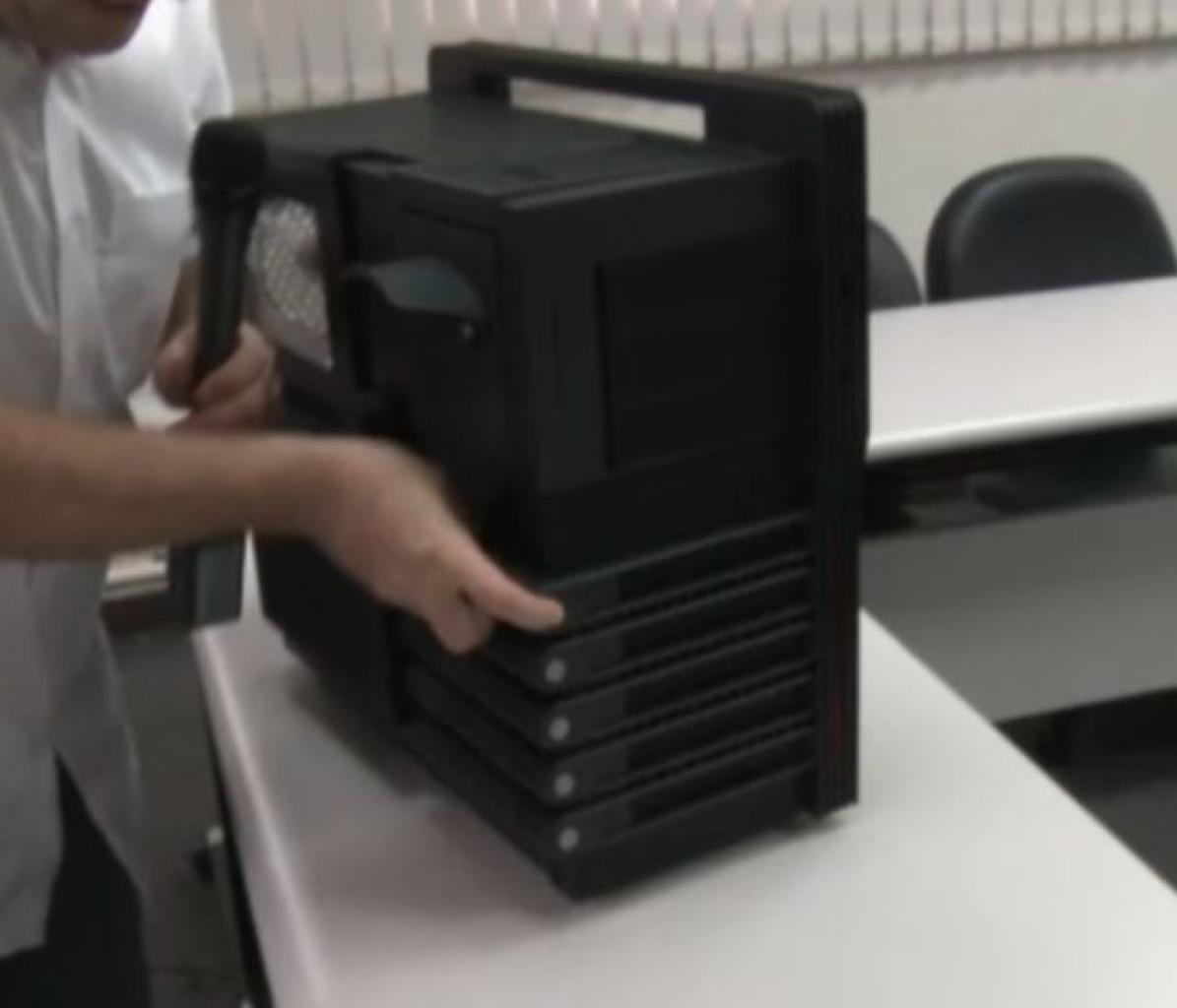 [07/06/2010] Thermaltake Level 10 Mini (1)