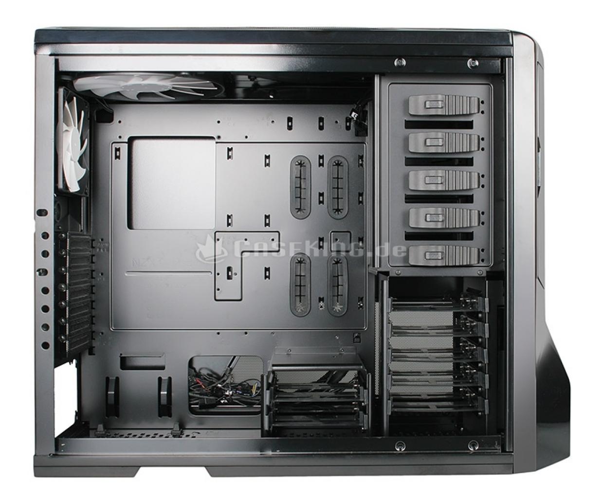 [28/07/2010] NZXT Phantom (18)
