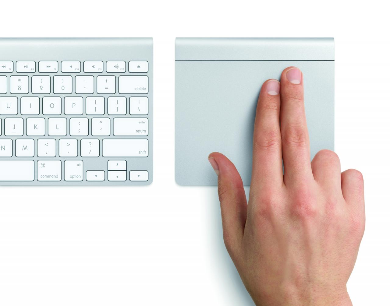 [27/07/2010] Effizient: Apple verbaut den Touchscreen-Sensor aus dem Iphone und den Bluetooth-Chip aus der Magic Mouse auch in das Magic Trackpad. (3)