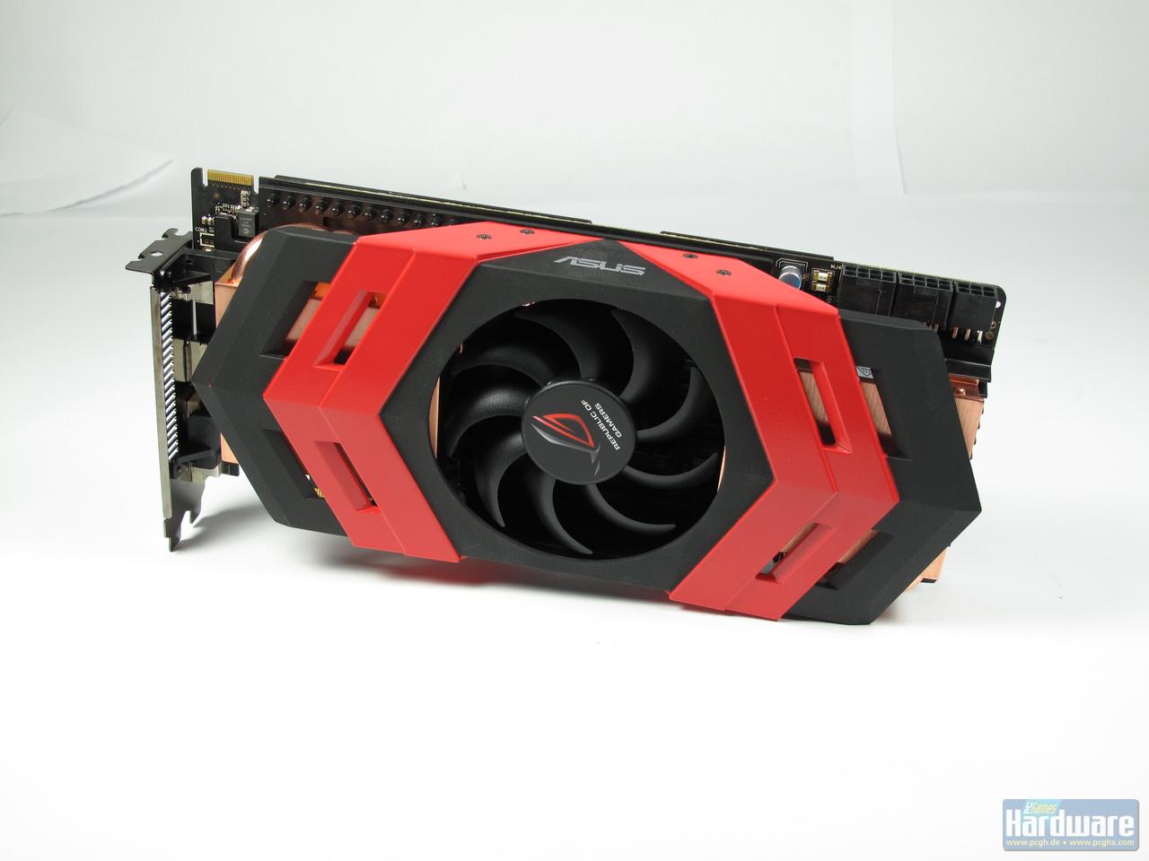 [07/07/2010] Asus Ares (2010): Zwei vollwertige Cypress-XT-Chips mit jeweils 850 MHz, 2x 2.048 MiByte GDDR5-Speicher und gleich drei (!) Strombuchsen zeichnen das Asus-Design aus. Die Karte zieht unter Last rekordverdächtige (bis zu) 500 Watt.