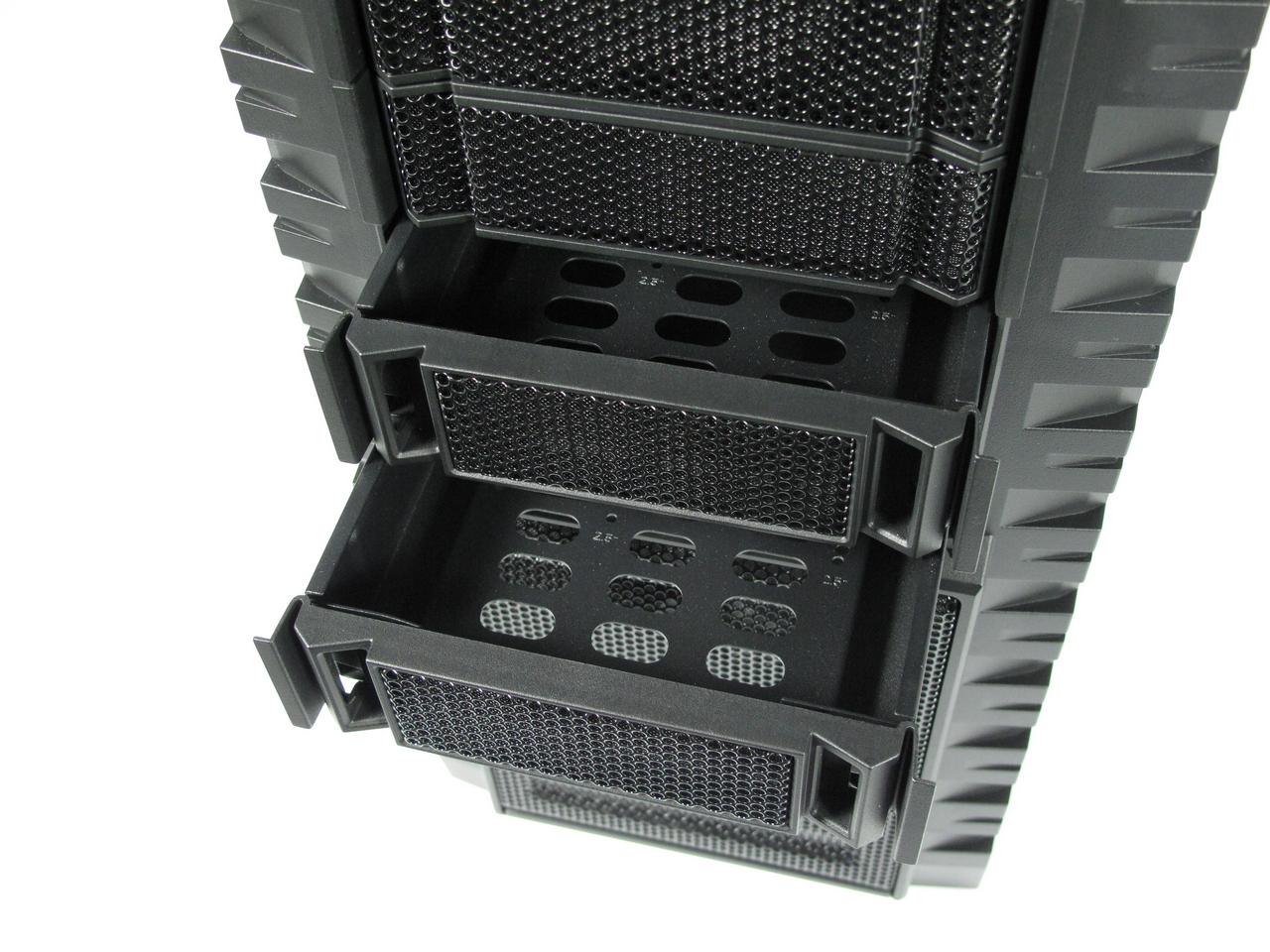 [15/07/2010] Cooler Master HAF X Nvidia-Edition: Gehäuse im Nvidia-Design (12)