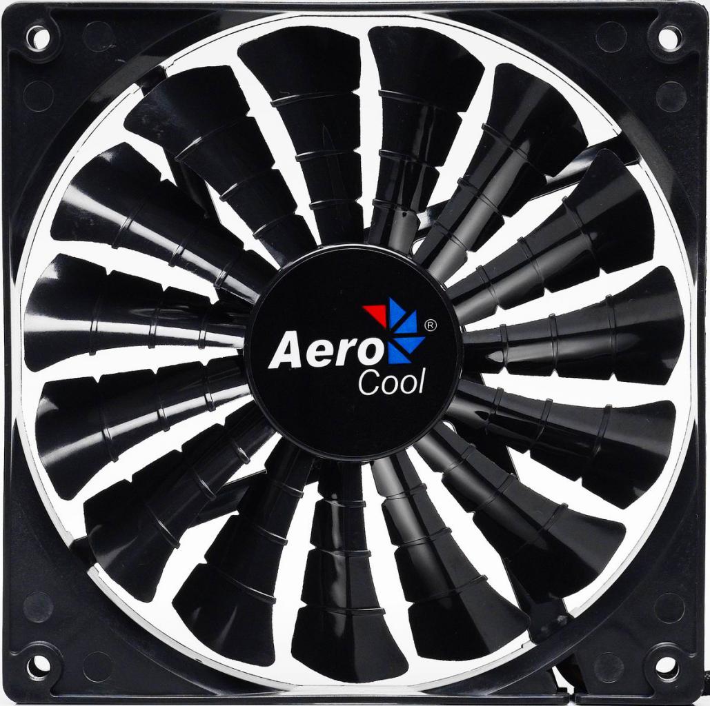 [17/07/2010] Aerocool stellt eine neue Lüfterserie namens Shark vor. (2)