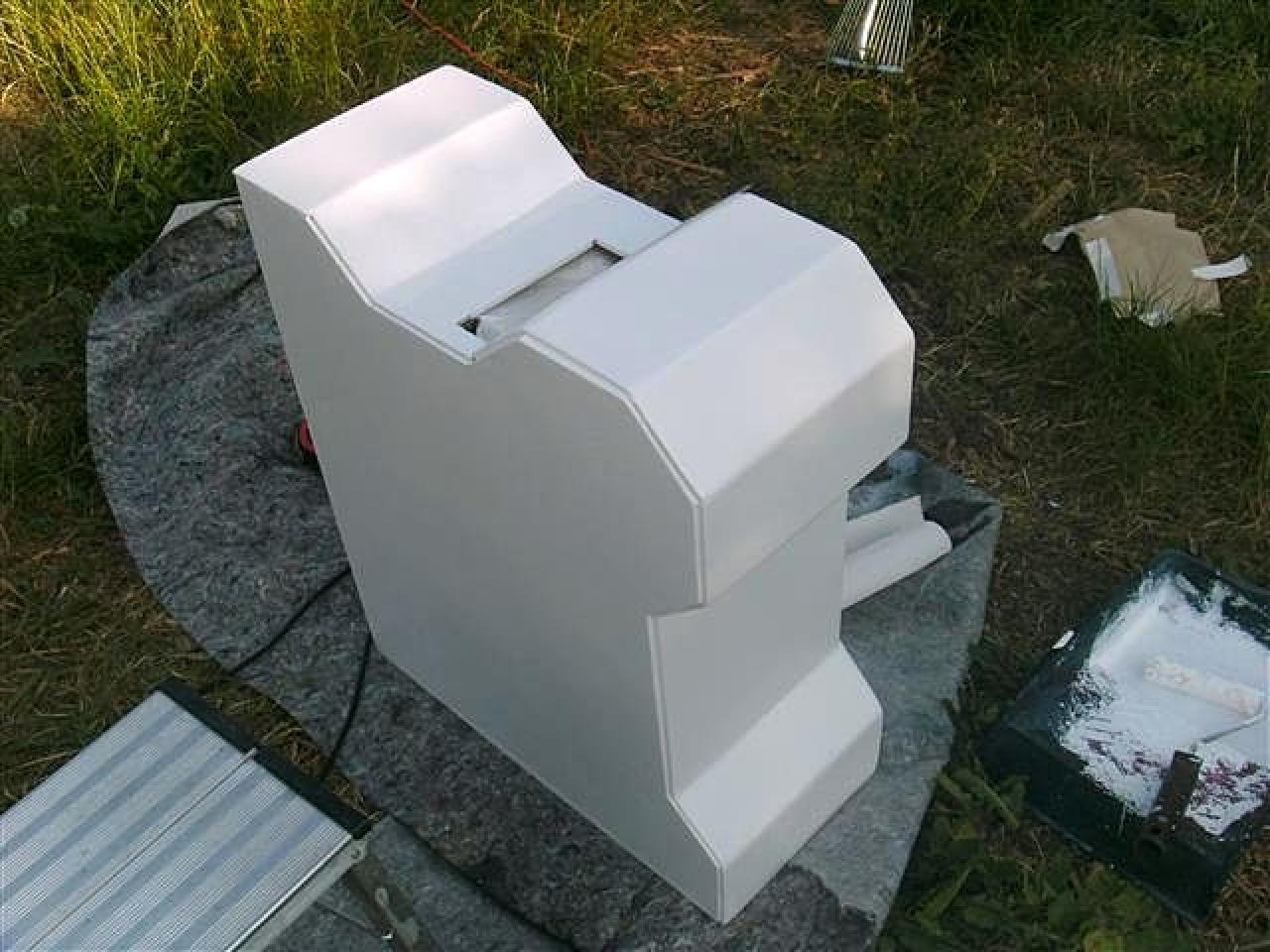 [11/07/2010] Casecon-Tagebuch: Ein Holz-Gehäuse in Schwarz-Weiß entsteht (34)