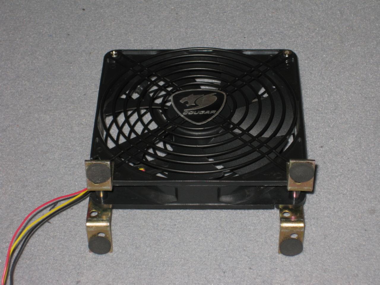 [17/07/2010] Abkühlung selbst gemacht: PCGH-Extreme-Mitglied dbpaule und andere zeigen, wie es gehen kann.