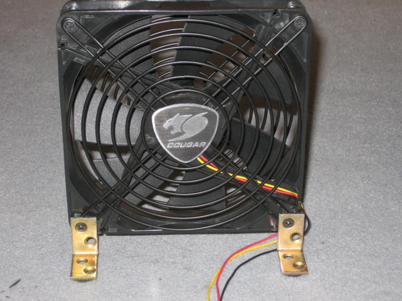 [17/07/2010] Abkühlung selbst gemacht: PCGH-Extreme-Mitglied dbpaule und andere zeigen, wie es gehen kann.