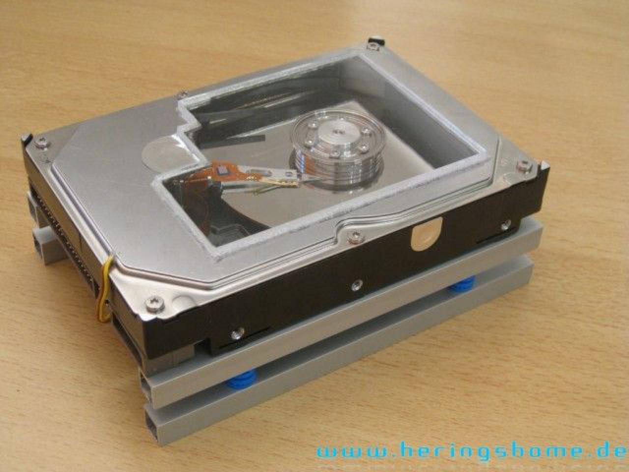 [03/07/2010] Casecon-Projekt: Mini-ITX-Gehäuse im Eigenbau - Nun mit LED-Beleuchtung und mehr (9)