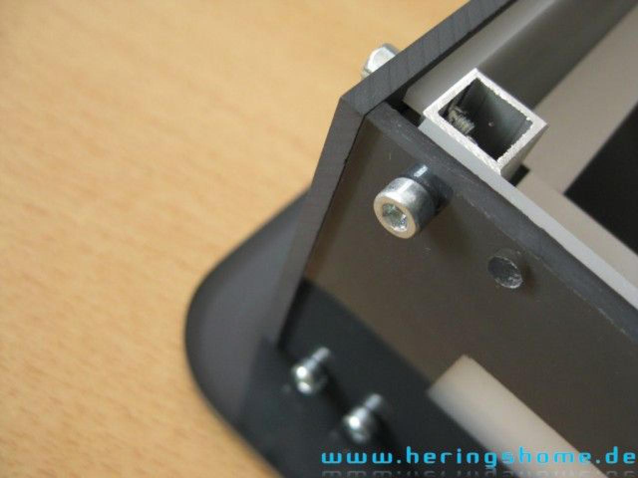 [03/07/2010] Casecon-Projekt: Mini-ITX-Gehäuse im Eigenbau - Nun mit LED-Beleuchtung und mehr (31)