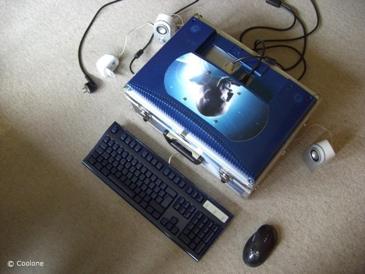 [02/08/2010] Command & Conquer 4 Tiberian Twilight - Portable High-end Gaming Case Mod 2010 (16)