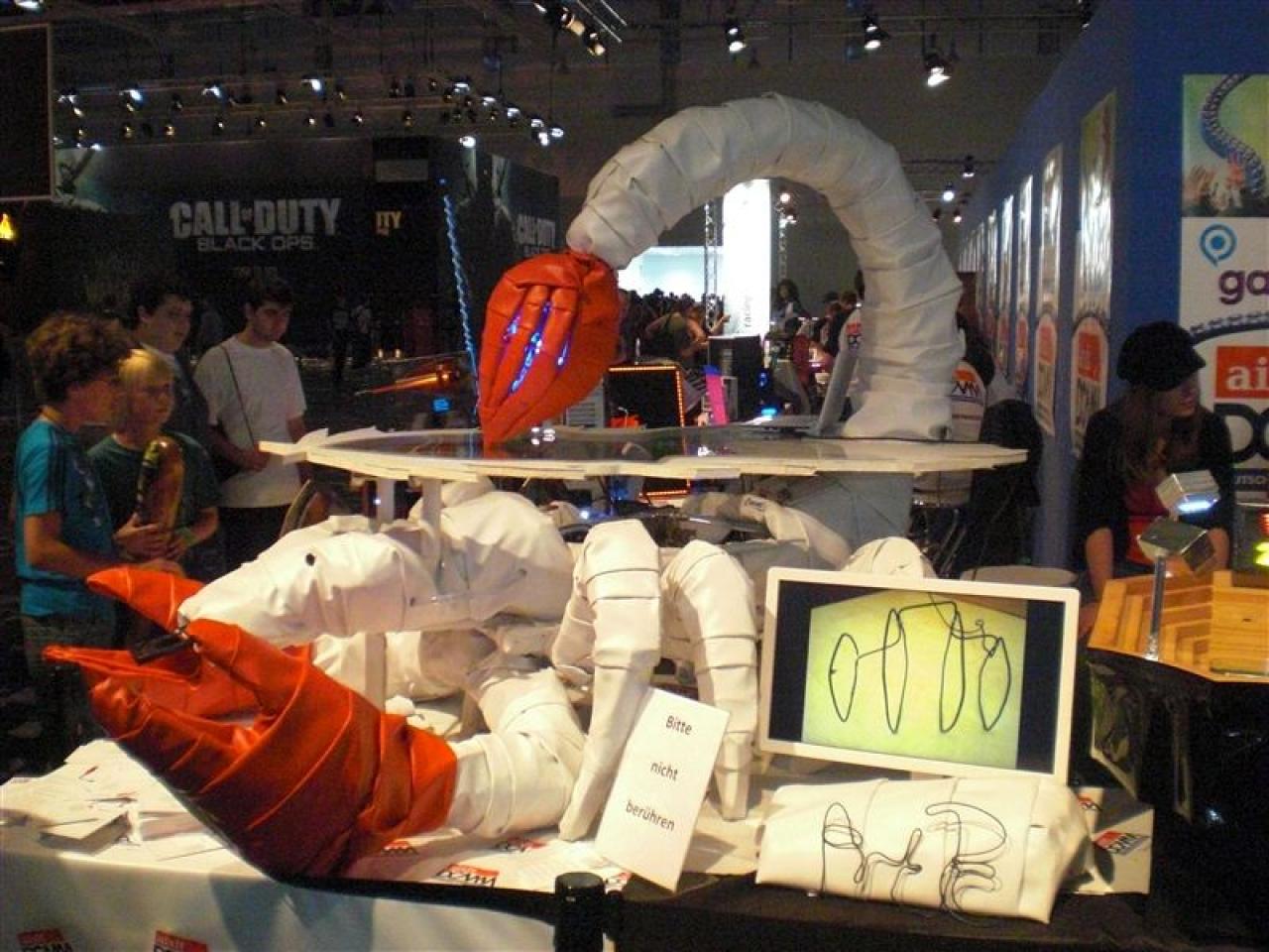 [23/08/2010] Skorpion-Casemod: Bilder von der Gamesom (11)