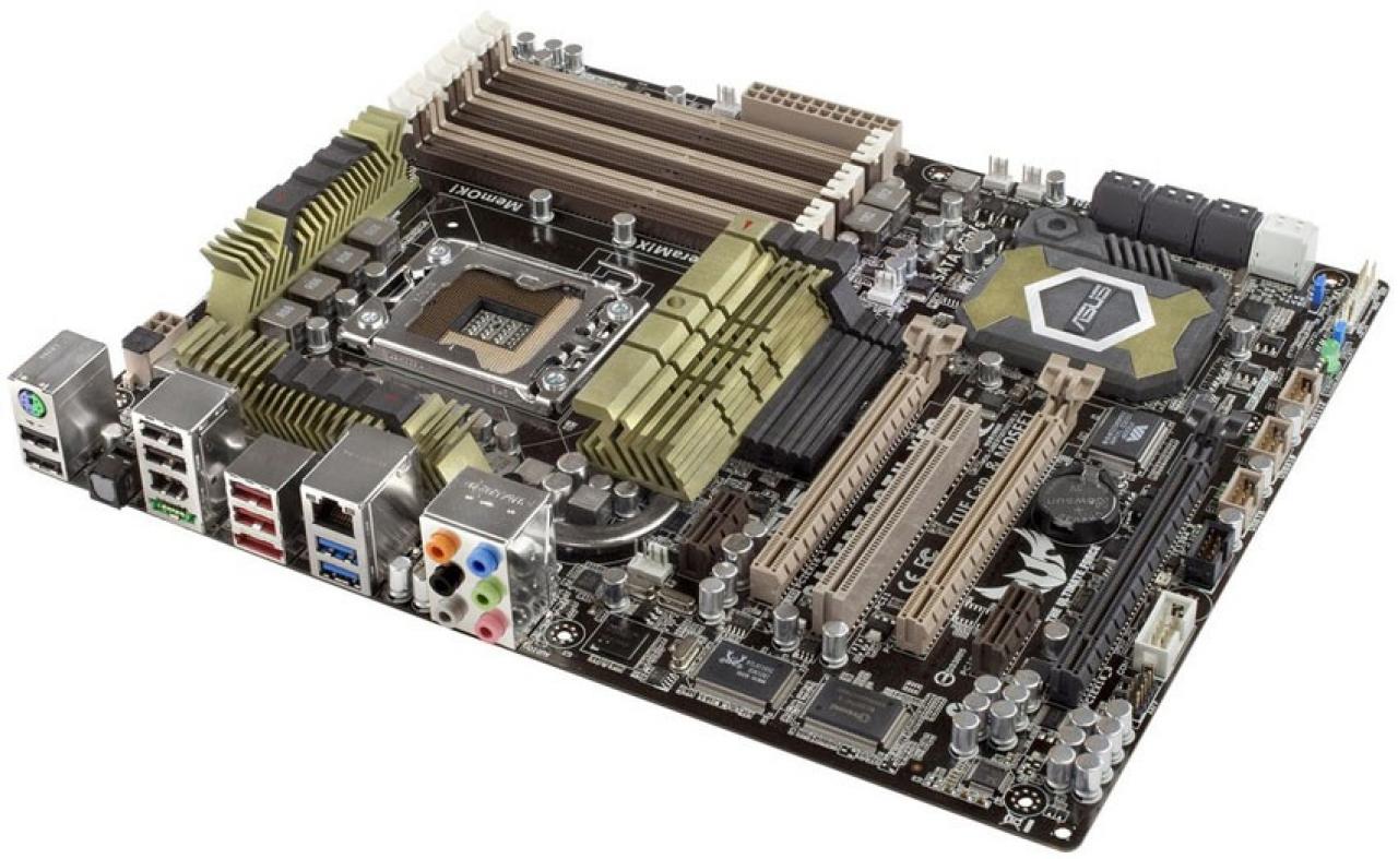 [06/08/2010] Asus Sabertooth X58 (8)