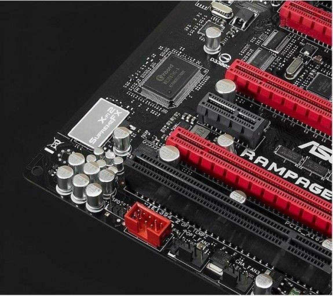 [06/08/2010] Asus: Erste Informationen und Bilder zum neuen High-End-Mainboard Rampage III Formula für Sockel LGA1366. (4)