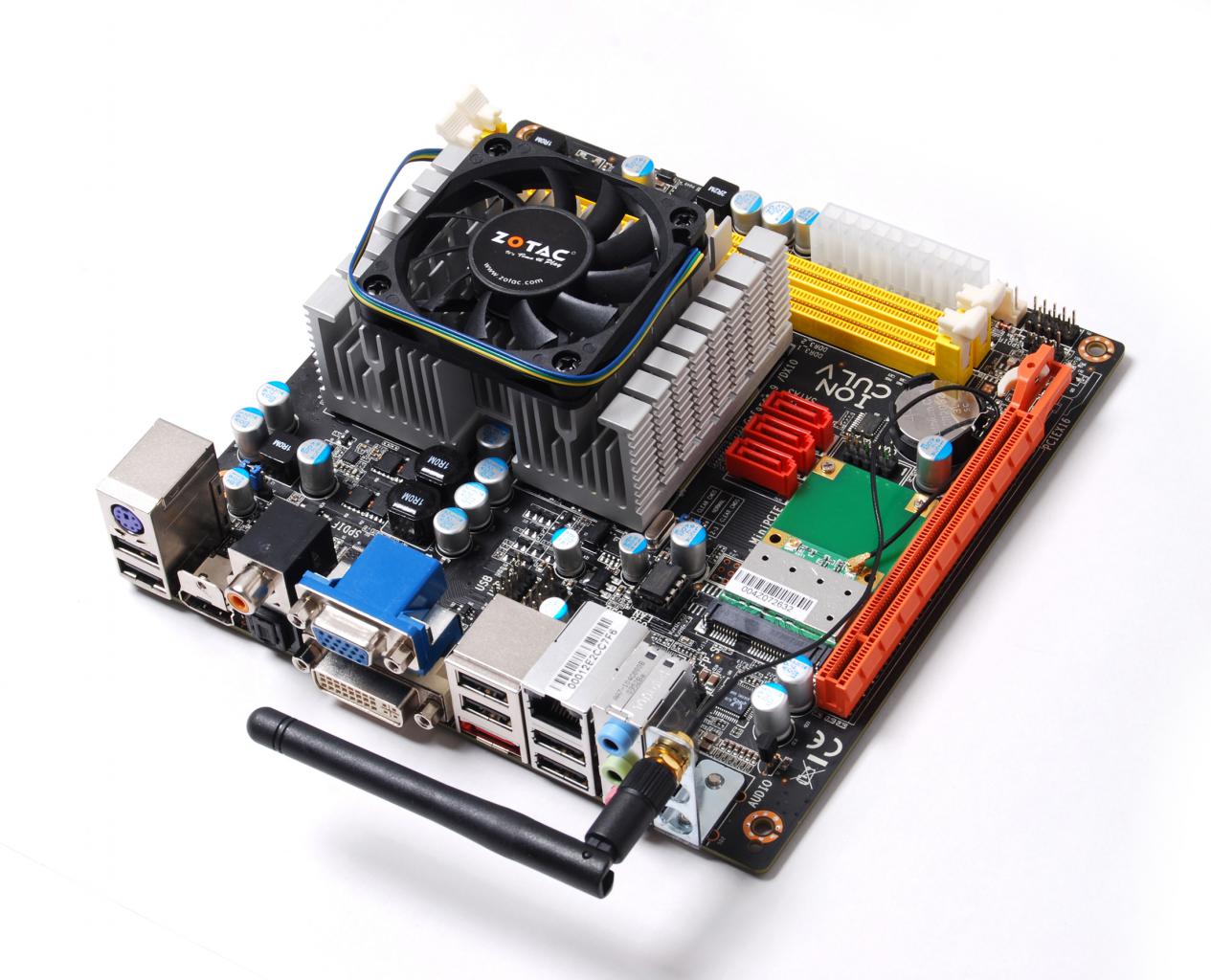 [26/08/2010] Zotac ION-ITX N Serie (2)