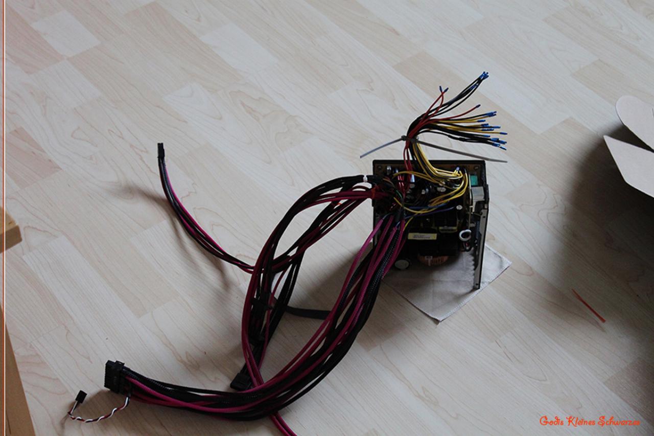 [19/08/2010] PCGHX-Tagebuch: Godtakes kleines Schwarzes - ein schlichter HTPC entsteht. (2)