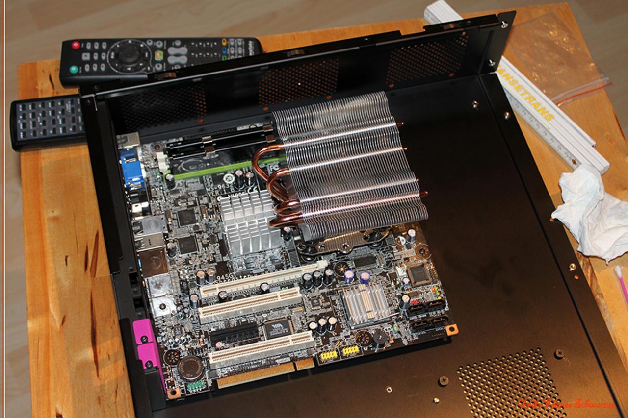 [19/08/2010] PCGHX-Tagebuch: Godtakes kleines Schwarzes - ein schlichter HTPC entsteht. (24)