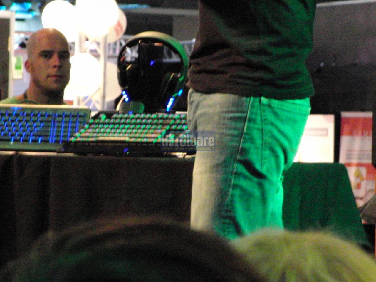 [18/08/2010] Razer-BlackWidow-mechanical-gaming-keyboard-31
