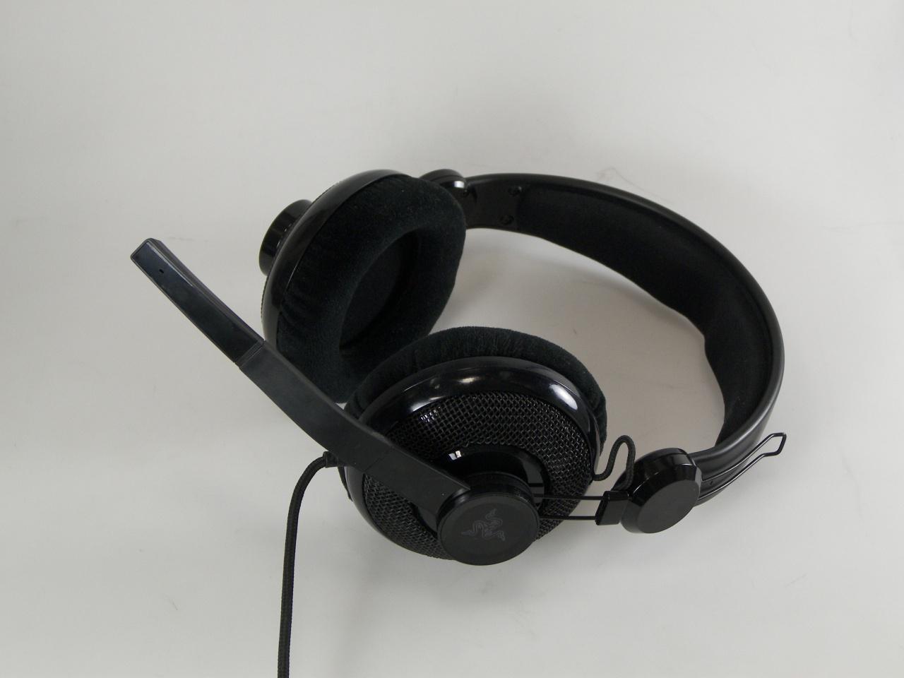 [11/08/2010] Razer Megalodon (3)
