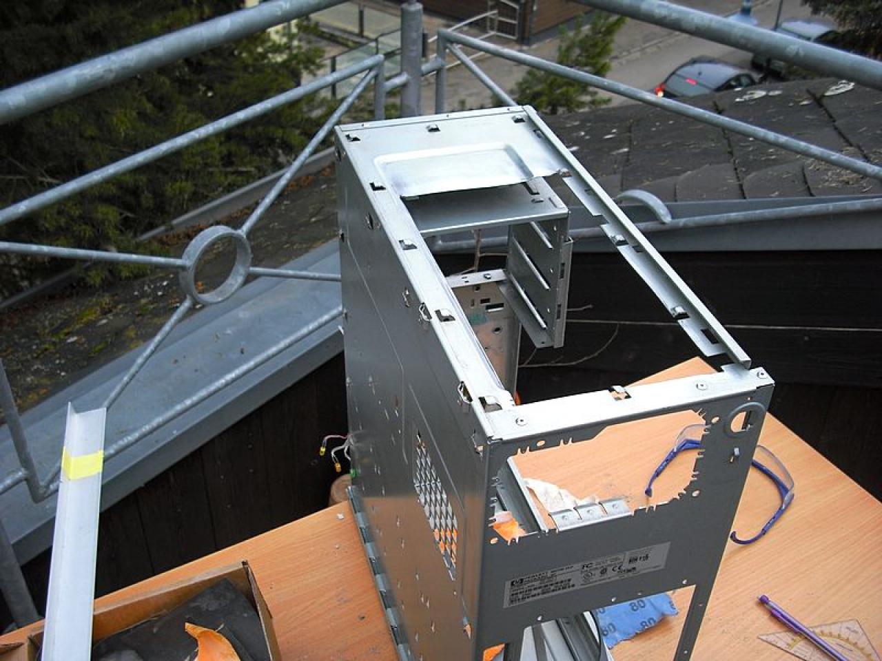 [01/08/2010] Casemod Concrete Elephant: Ein Retro-Gehäuse wird aufgemöbelt (21)