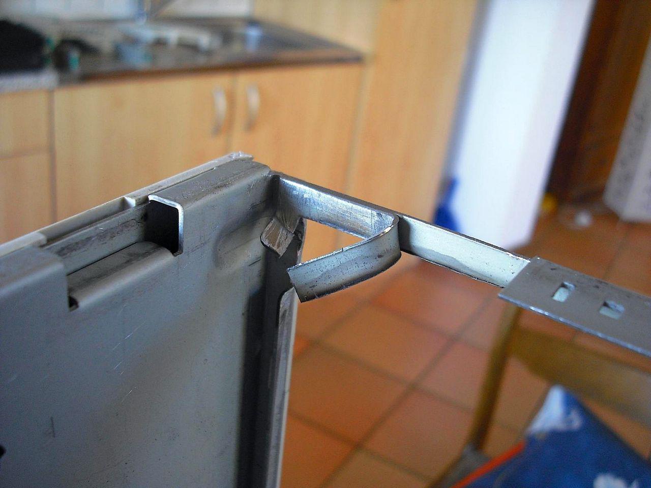 [01/08/2010] Casemod Concrete Elephant: Ein Retro-Gehäuse wird aufgemöbelt (41)