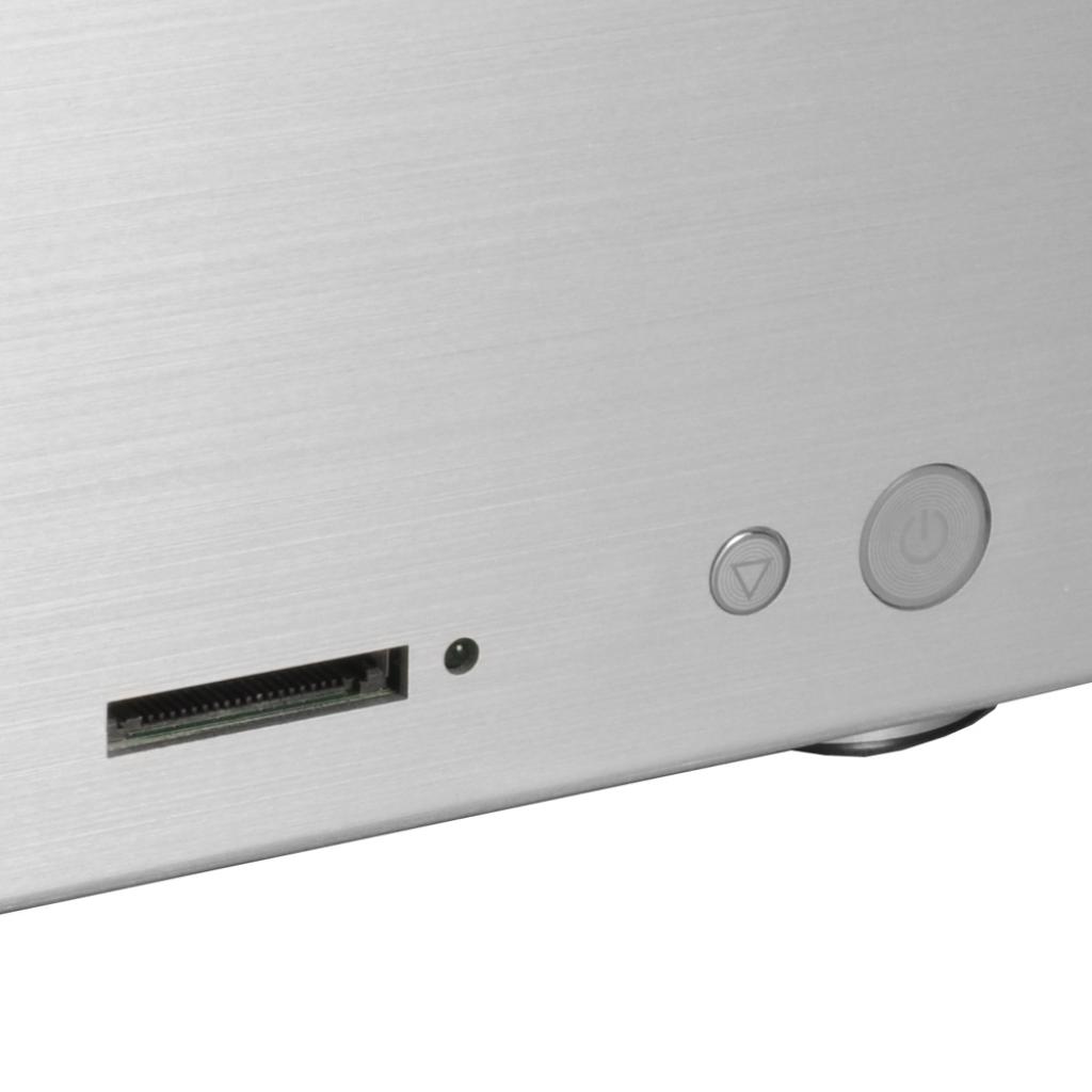 [17/08/2010] Lian Li PC-C50 (8)