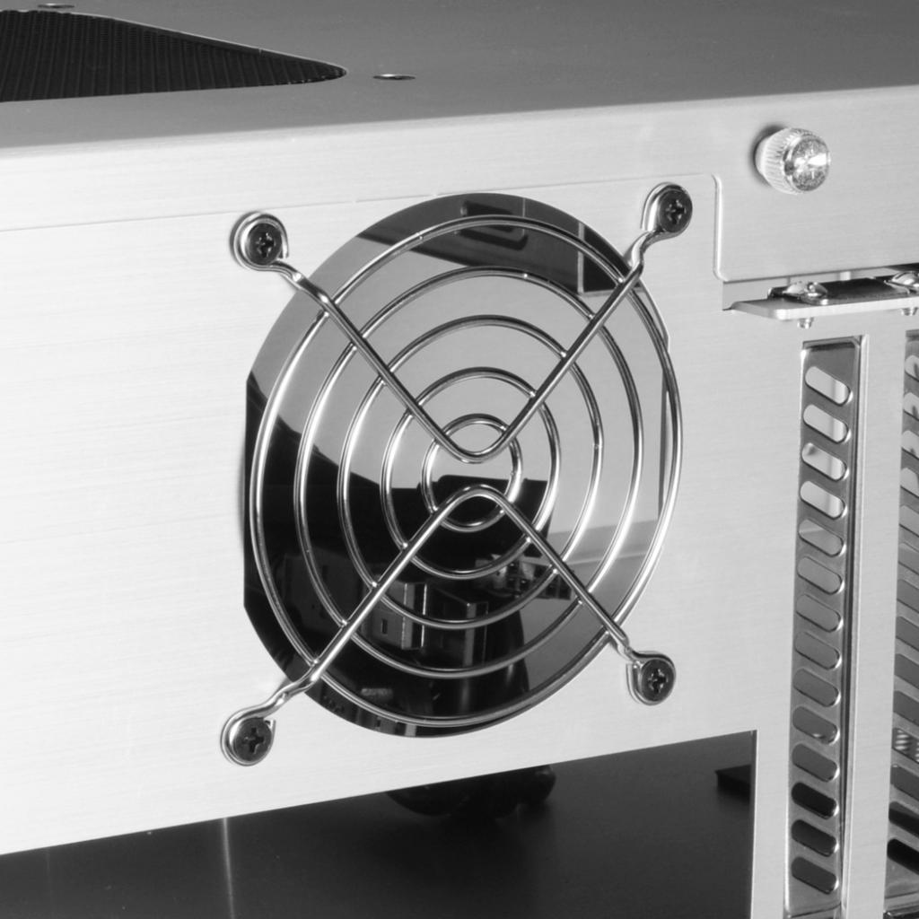[17/08/2010] Lian Li PC-C50 (9)
