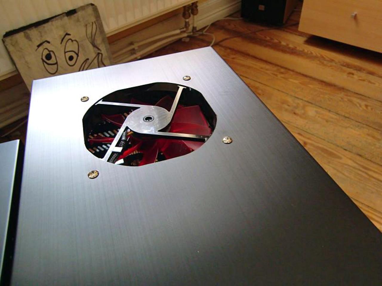 [27/08/2010] Casemod eines Lian Li PC-A05NB: PC von Grillmaster (18)