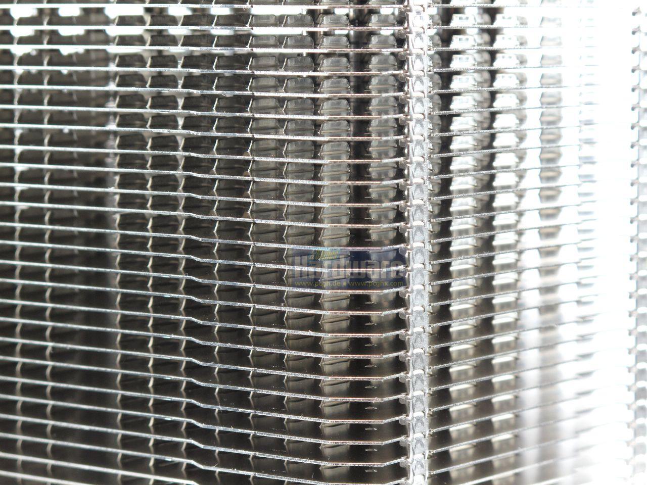 [10/08/2010] Thermalright HR-02 (7)