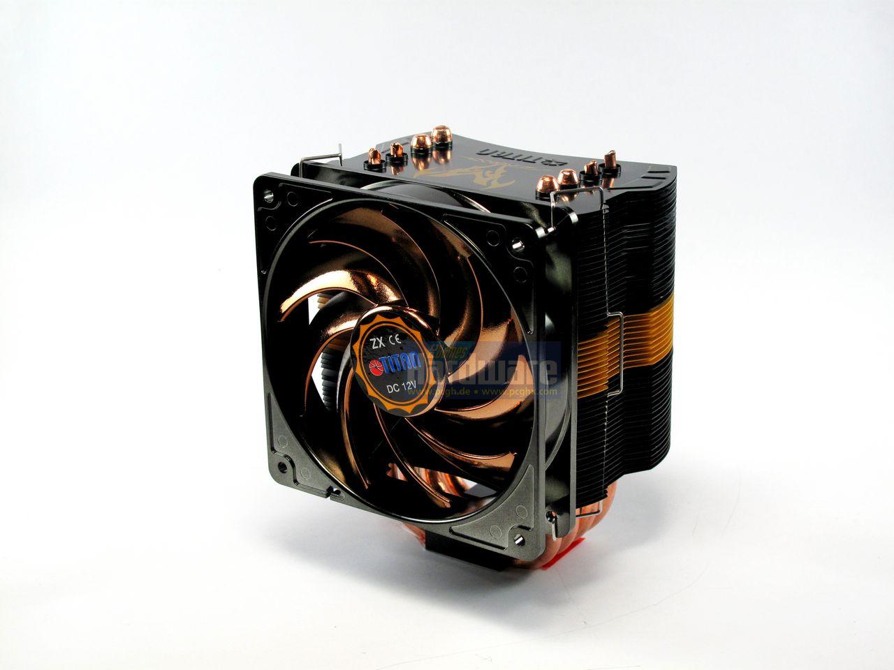 [25/08/2010] Titan Fenrir Evo: Schwarz-goldener CPU-Kühler im Test (2)
