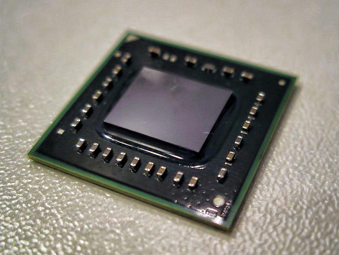 [03/09/2010] IFA 2010: AMD zeigt PCGH lauffähigen Fusion-Prototypen